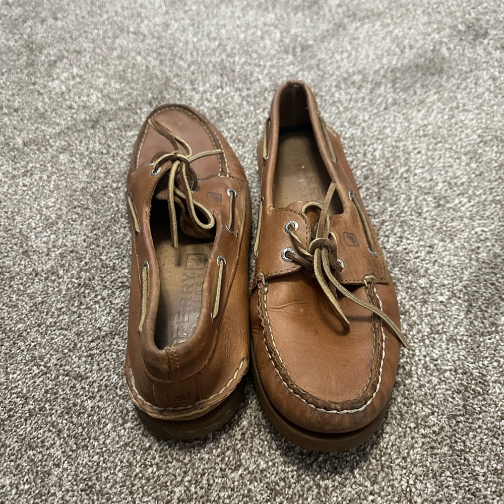 Sperrys - Picture 2 of 6